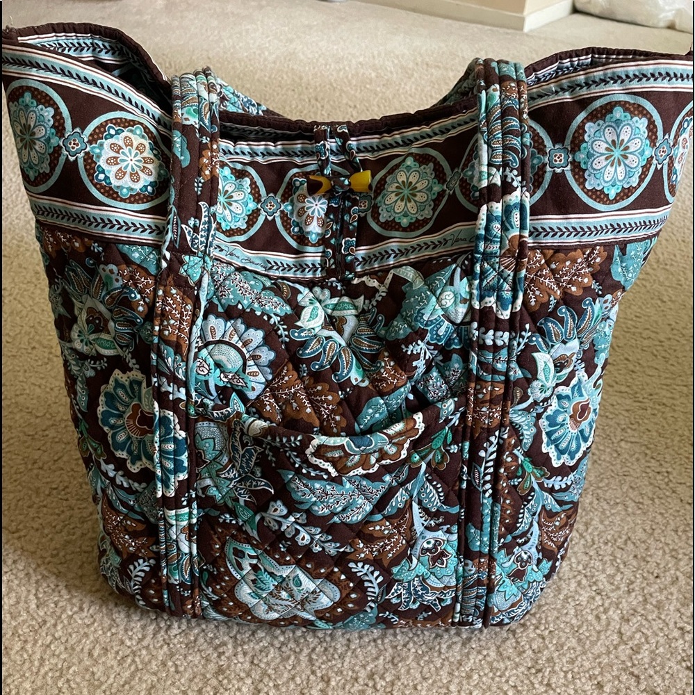 Great condition Vera Bradley Tote